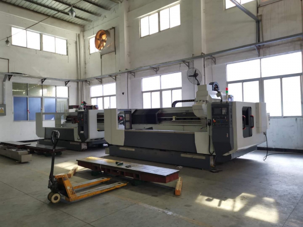 Expert in the research and development of aluminum profile processing equipment, with exquisite qual Expert in the research and development of aluminum profile processing equipment, with exquisite qual